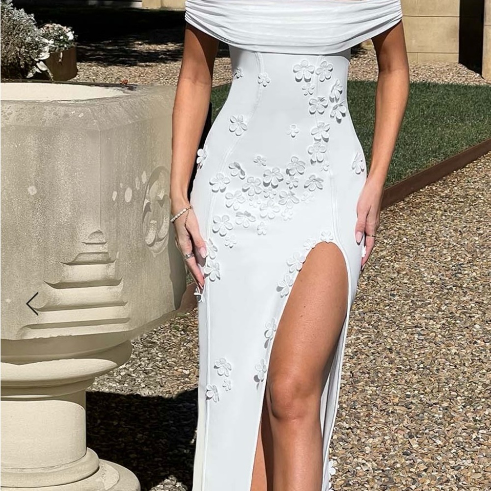 Elegant White Floral Dress